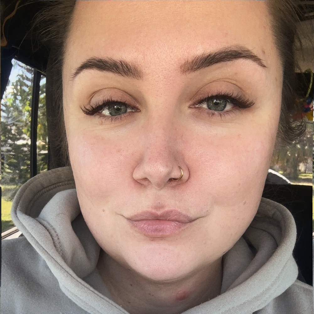 Meet your Posher, Natalie